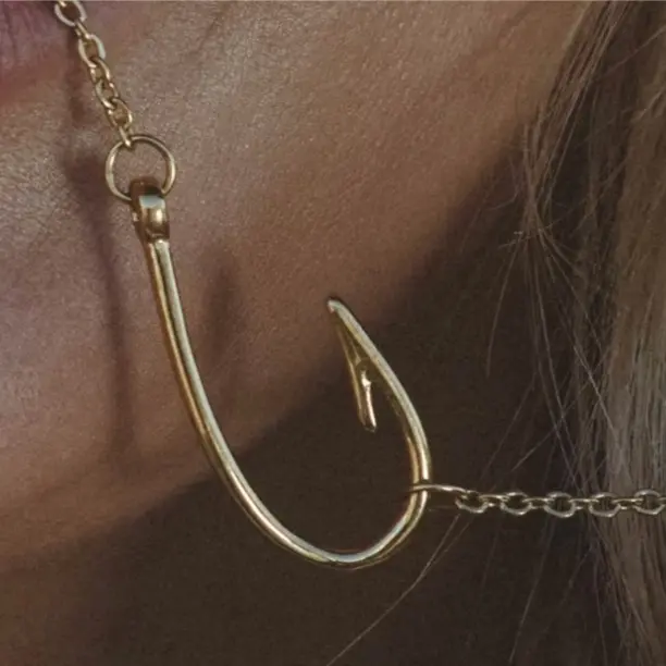 The Catch Necklace