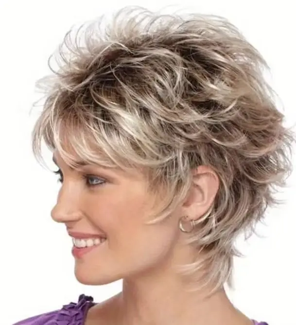 Short Bob Elf Wig, Fashionable Lady's Fluffy Brown Mixed Short Curly Hair, Golden Bangs Gradient Straight Synthetic Wig, Dark Root Layered Blonde Wig, Suitable for Women's Daily Party Wigs, Role - playing for Halloween