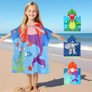 Children's Bath Towel, Shower Towels with Dinosaur Design, High Water Absorbency, Soft and Fun Bath Time Accessory for Ages 7-10
