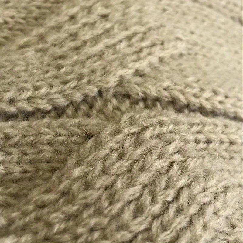 1pc Merino Wool Yarn - Luxury, Warm, Soft, Lightweight for Knitting, Crochet, DIY Projects (70% Merino Wool, 20% Nylon, 10% Mulberry Silk, 50g, 340m)