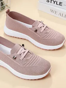 Women's Plus Size New Season Round-Toe Breathable Thick-Soled Non-Slip Lightweight Slip-On Casual Shoes with Elastic Band for Everyday Commuting and Leisure Walking Shoes