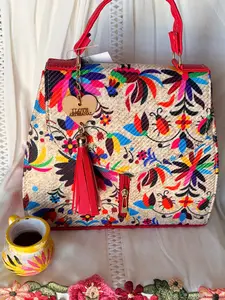 EMBROIDERED CROSSBODY BAG
