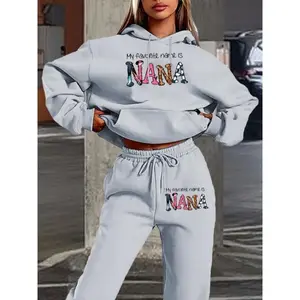 Women's Geometric Pattern Hoodie And Trousers Set From The Autumn-winter Collection: With Pockets And Hood Casual Chic