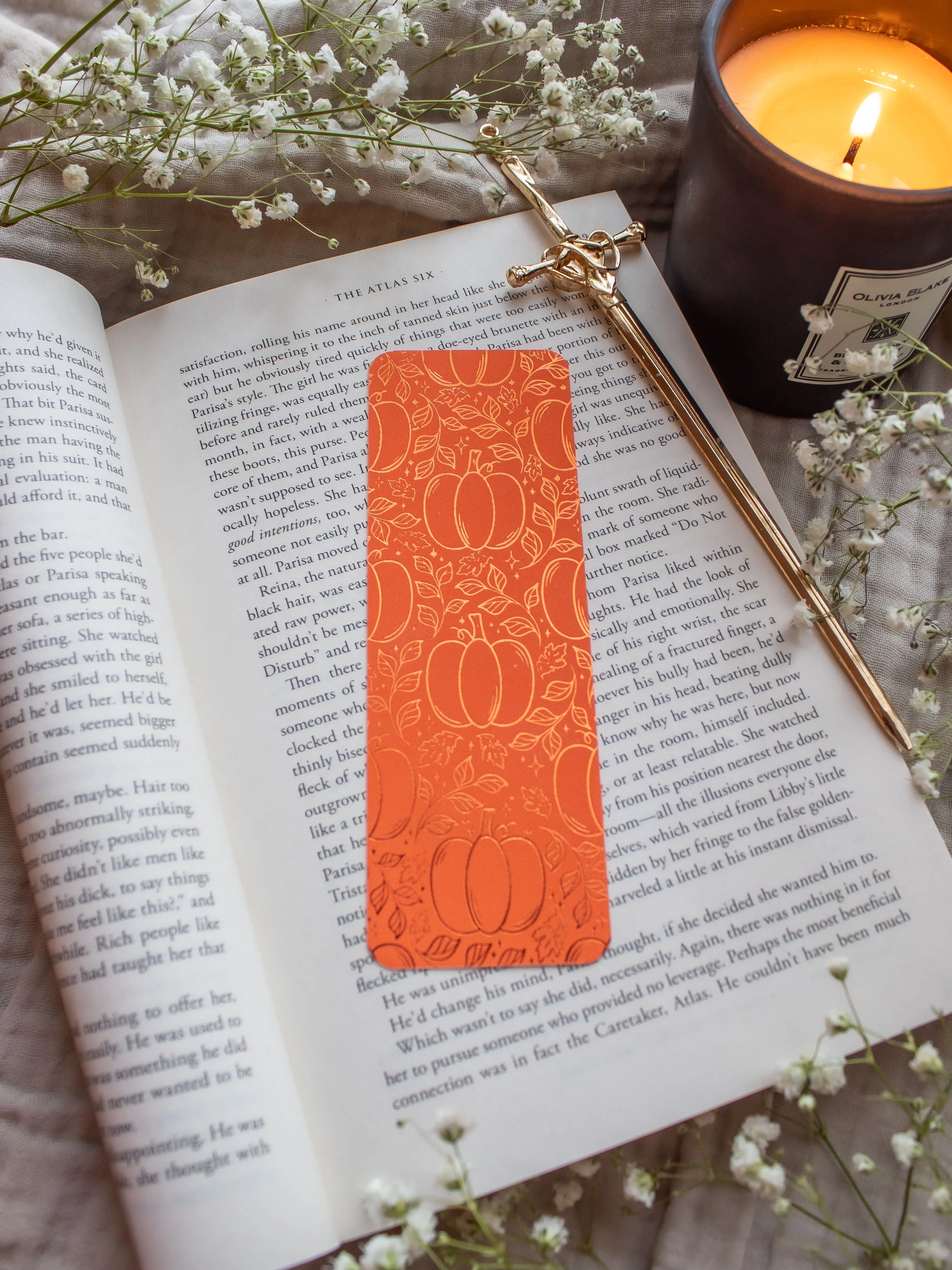 2”x6” Foil Pumpkins Bookmark | Autumn Bookmark for Fall Loving Booktok Readers