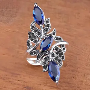 Huitan Leaf Shaped Adjustable Rings for Women Marquise Blue Cubic Zirconia Black CZ Elegant Lady Rings Party Gorgeous Jewelry