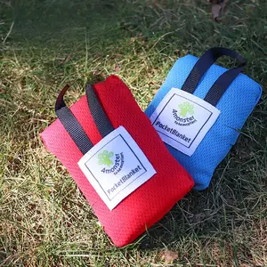Ultra-Light Portable Picnic Mat, Foldable to Palm Size, Ideal for Beach, Park, Hiking, Outdoor Concerts, Perfect for Couples and Adventurers