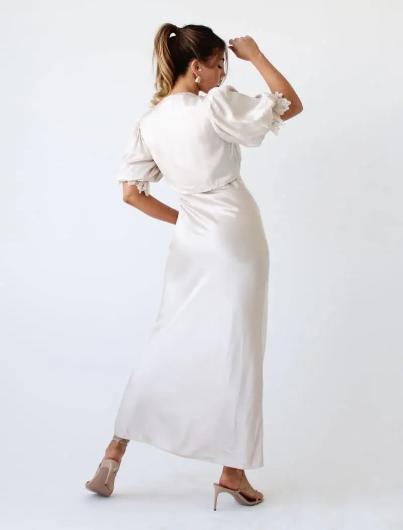 long sleeve maxi prom dress Elegant Long Sleeve Prom Dress Lace Appliques Long Evening Gowns With