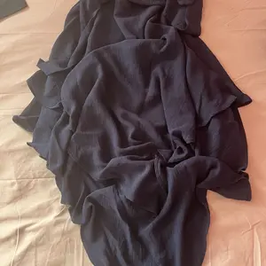 Muslim Women's Two-Layer Long Scarf, Modest Style Headscarf, Hijabs, All Seasons Wear, No Ca Prop 65 Warning, Perfect for Daily Use, Modesty