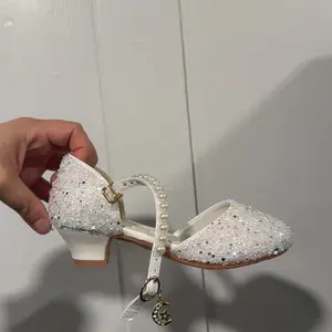 Girls' Princess Shoes with Sparkling Star Pendant, Fashion High Heels for Party Dresses, Formal Dance Shoes for Girls Birthday, Footwear Style