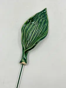 Ceramic Tulip Leaf
