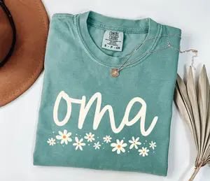 Comfort Colors Oma Shirt, Wildflowers Grandma Shirt, Gift For Oma,Gift for New Grandmother,Pregnancy Announcement,German Grandma,Oma T-shirt