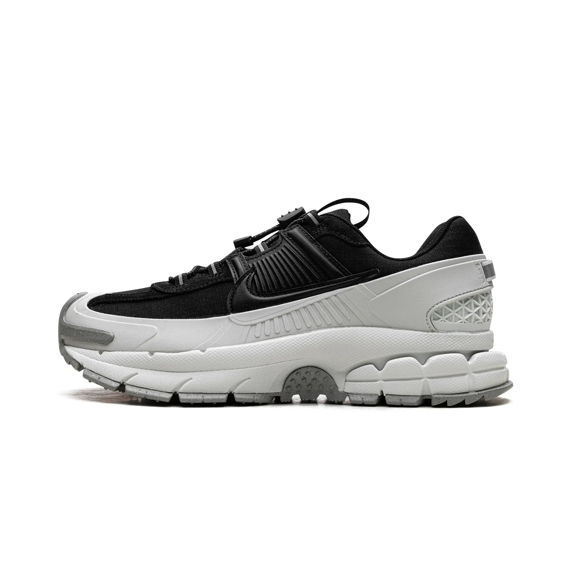 Zoom Vomero 5 Roam "Black Light Silver" FV2295 001