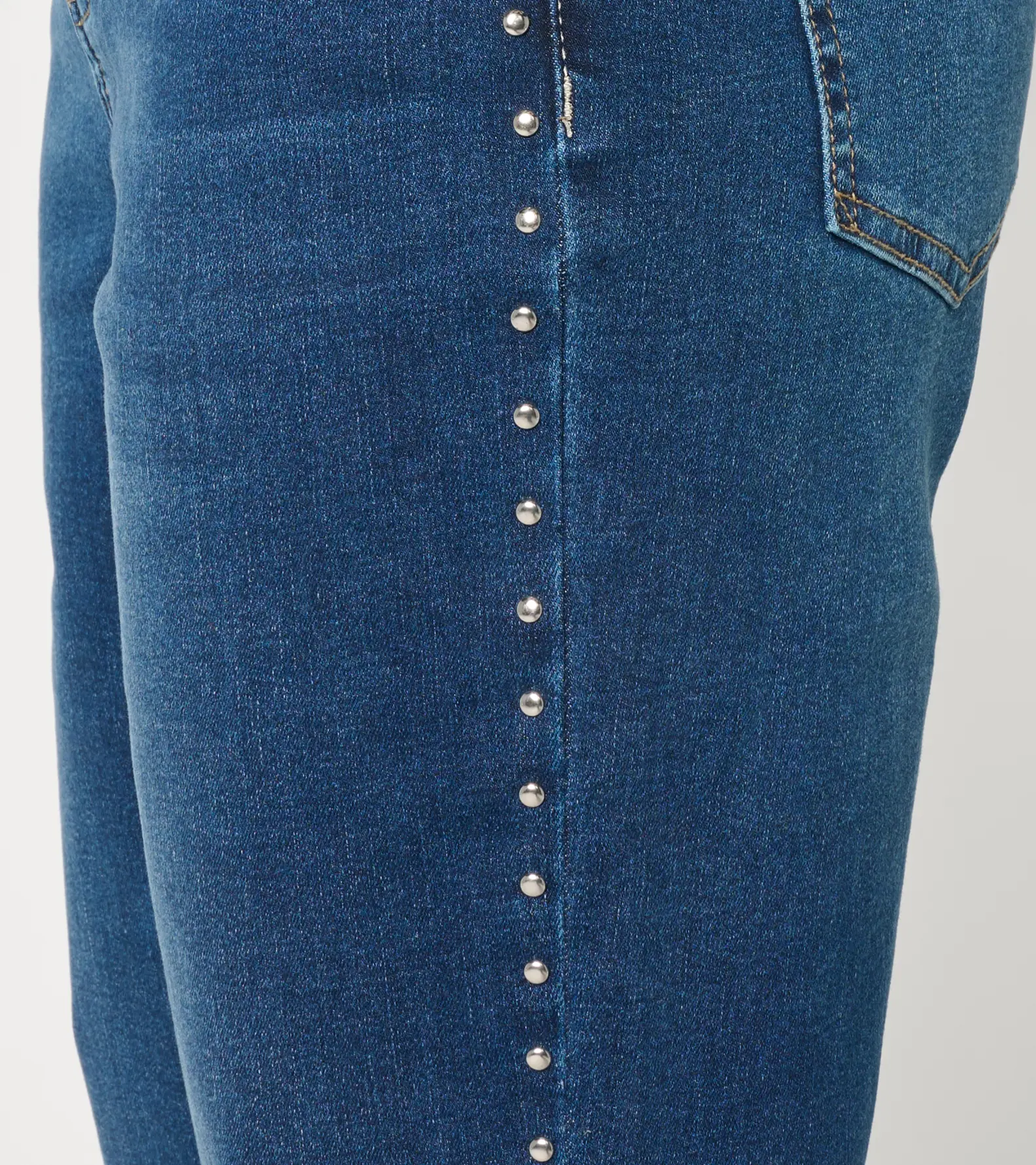 RM Studio x Rebecca Minkoff Regular Studded Luxe Stretch Stovepipe Jeans RM Studio x Rebecca Minkoff Regular Studded Luxe Stretch Stovepipe Jeans