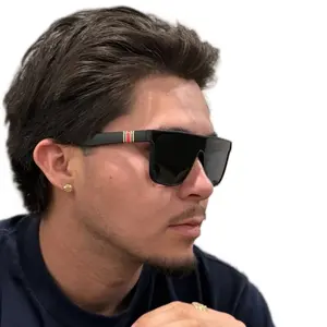 Black frame full lens red/green gold trim sunglasses Black frame full lens red/green gold trim sunglasses