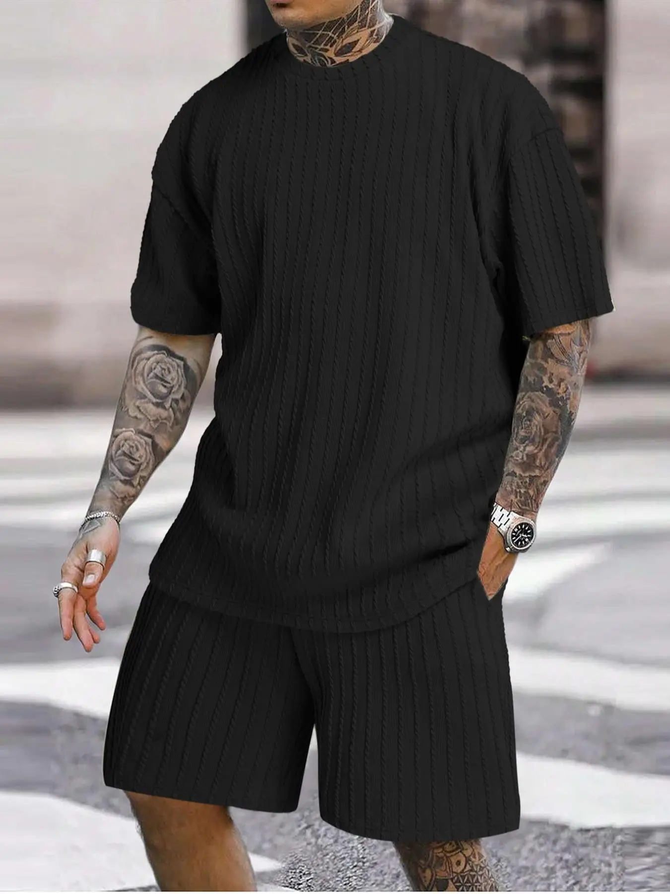 Men's Solid Textured Drop Shoulder Tee & Drawstring Waist Shorts Set, Regular Fit Casual Fashion Cozy Knit Top & Pocket Shorts for Daily Outdoor Wear,