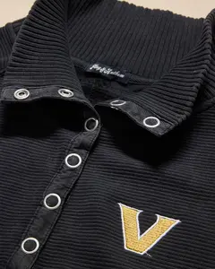 VANDERBILT ADRIANA SNAP FRONT PULLOVER