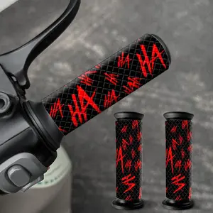 Motorcycle Handlebar Sticker, Waterproof Sun Protective Durable Scratches Self-adhesive Electric Motorcycle Universal Handlebar Diamond Texturizer Anti-slip Decorative Sticker