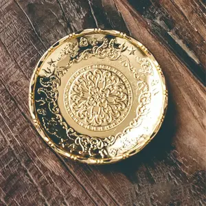 Metal Candle Holder Decor, Elegant Table Candle Stand for Home & Wedding, Modern Desktop Candle Holder Decoration