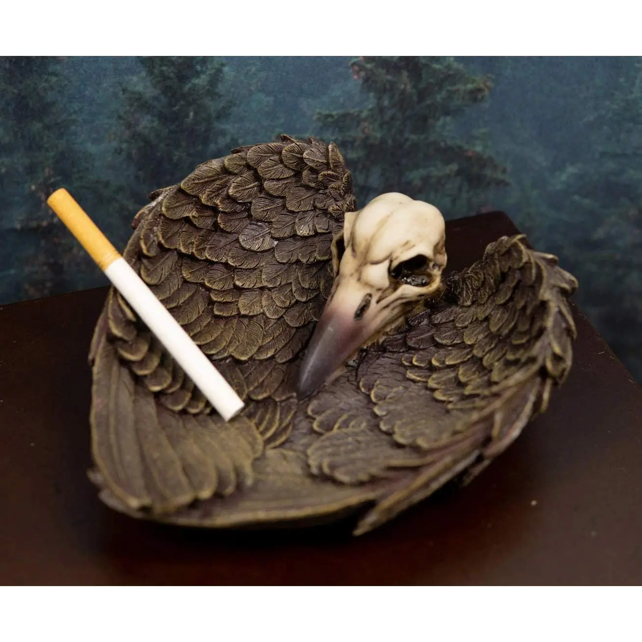 Ebros Edgar Poe Gothic Spooky Antiqued Cold Cast Resin Winged Raven Skull Sculpture - Heart Shape Home Decor, Multi-Use Coin Dish Ashtray Figurine Prop, Sculpture Desk Decor
