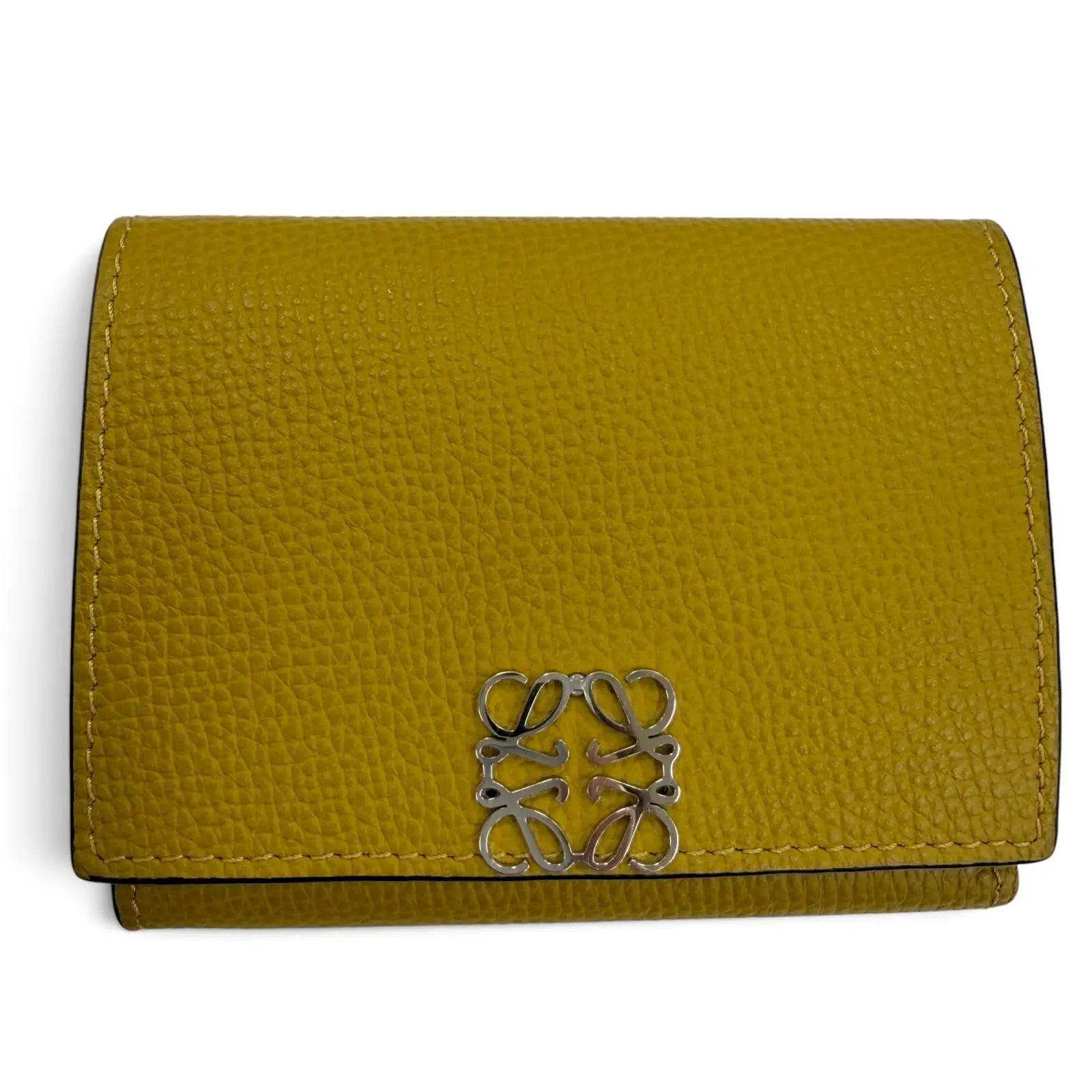 Pre-owned Loewe Calfskin Small Leather Goods Anagram Grain Calf Trifold Wallet