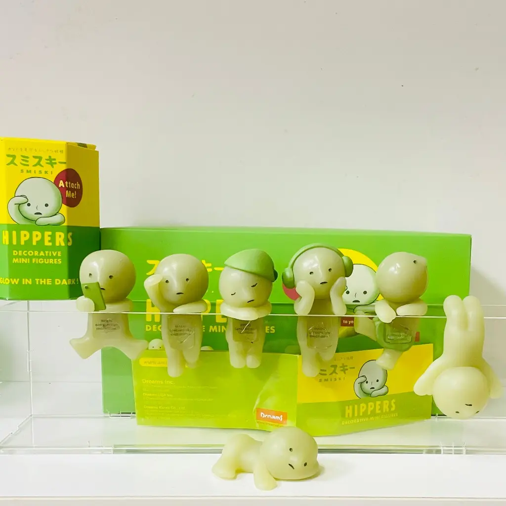 Smiski Hippers Mystery Mini Figures – Glow-in-the-Dark Series | Random Sealed 1pc or Full Box