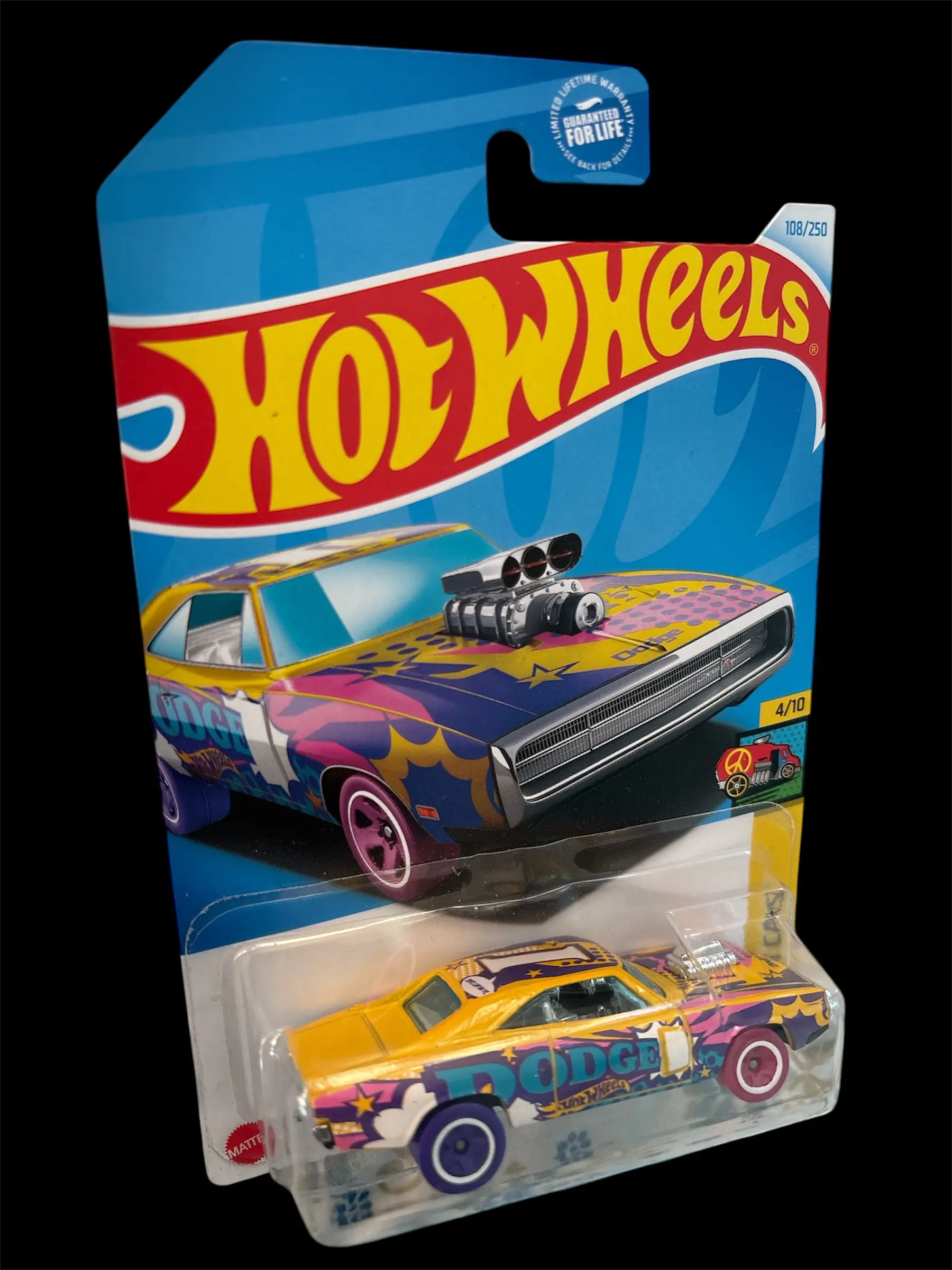 Hot Wheels '70 Dodge Charger R/T Miniature Car - Collectible