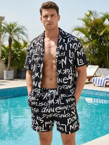 Men's Vacation Swimwear Set, Manfinity Two-Piece Swimsuit, Fitted Short Sleeve Top & Shorts, Digital Print Design, Casual Tropical Wear, Matching