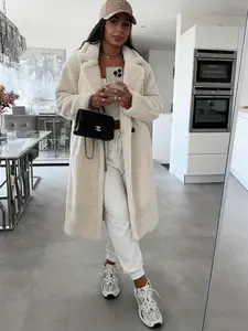 A women's off-white faux shearling thickened mid-length coat, suitable for autumn and winter, ideal for commuting, daily wear and vacation outfits.