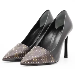 Pre-owned Louis Vuitton Others Small Leather Goods Monogram Leather Pumps