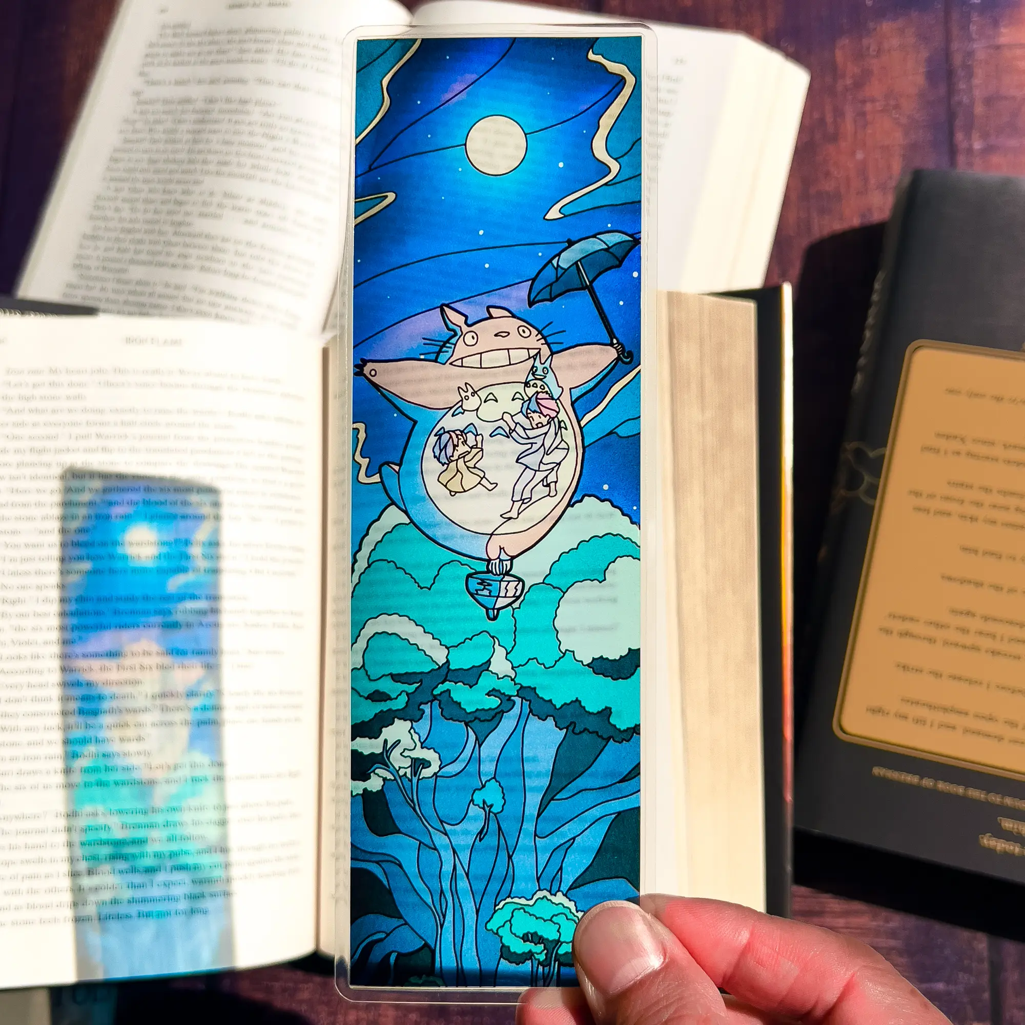 Totoro Stained Glass Bookmark, Studio Ghibli Bookmarks (Transparent Suncatcher Bookmark with Stained Glass Art, Perfect Book Manhwa Reader Gift, Comic Graphic Novel Reader Gift)