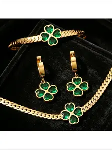 18K Gold-Plated Titanium Steel Four-Leaf Clover Jewelry Set for Women, 3-piece Set Including Green Cubic Zirconia Four-Leaf Clover Necklace, Earrings, Bracelet and Ring, Fade-Resistant Lucky Clover Accessories, Jewellery Gift Set
