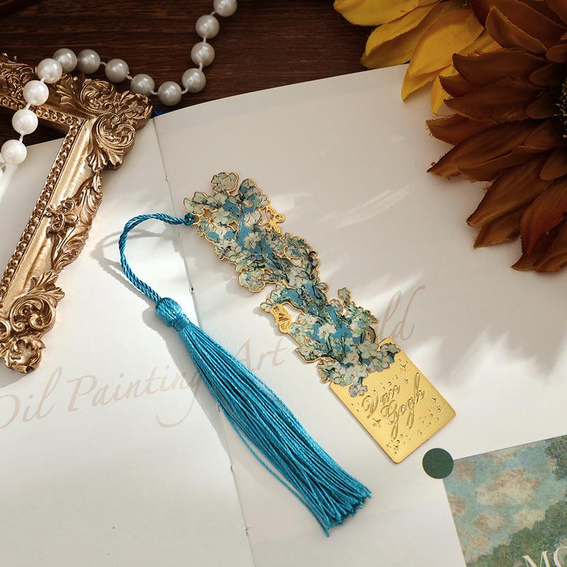 8-Piece Gold Metal Bookmark Set with Tassel, Van Gogh and Monet Famous Oil Painting  for Book Lovers, Readers, Students, Teachers,  Birthday  Gifts。 A Perfect Gift for Readers and Teachers,book accessories for home&office& school