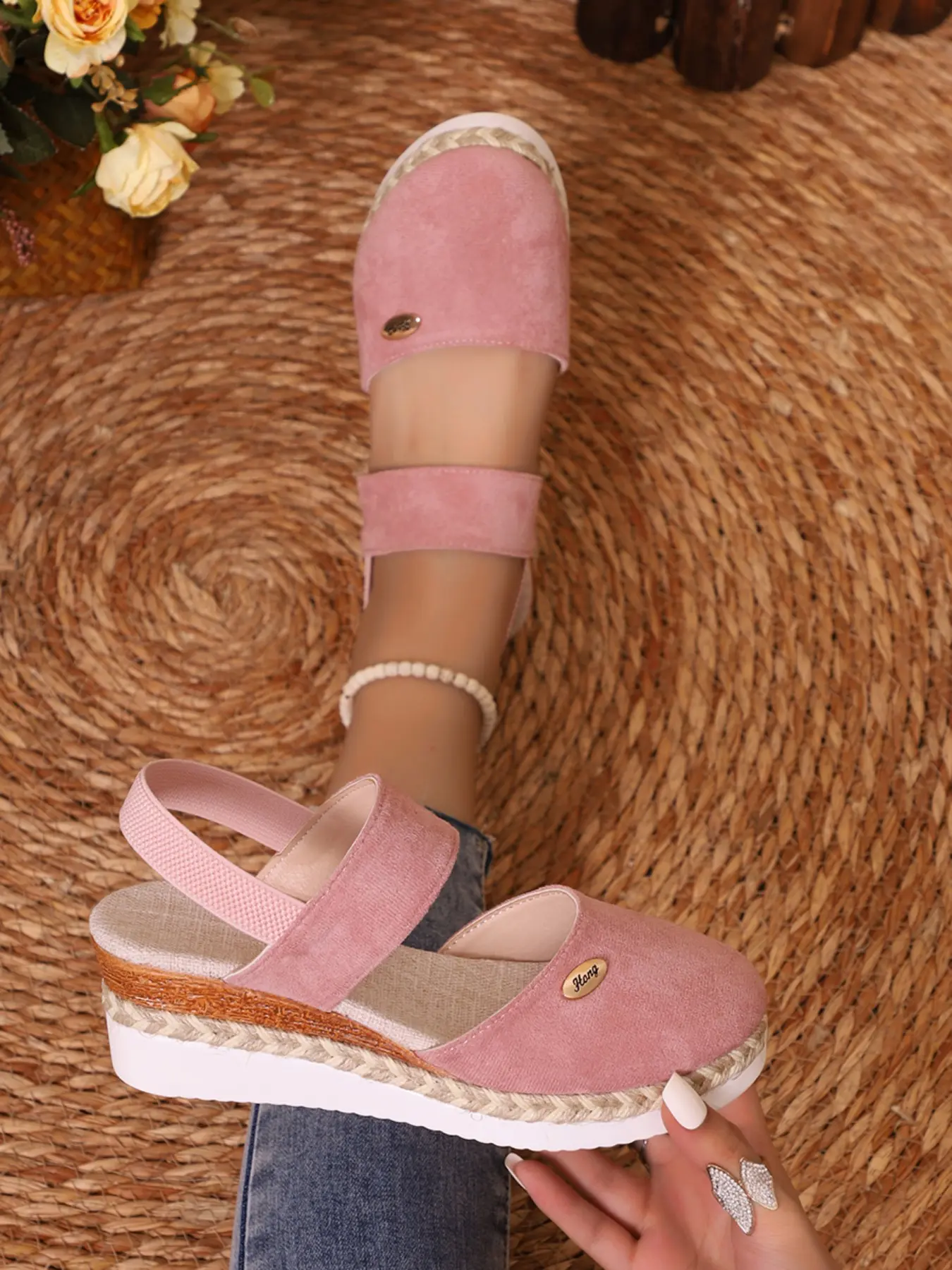 Plus Size Women's Wedge Heeled Sandals, Closed Toe, Elastic Strap, Bohemian Style, Lightweight Roman Sandals, Perfect for Summer, Elegant Minimalist Garden Sandals, Elevated Wedge Sandals