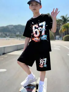 Boys' Summer Soccer Print Short Sleeve Set, Fitted Casual Suit, No Collar, Without Button, Top & Shorts, Sporty Two-Piece Graphic Print Set