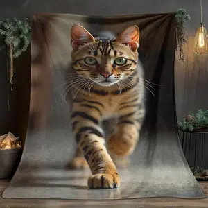 1 Pcs Tiger-Striped Cat Approaching Theme Flannel Blanket, Digital Print, Sofa Bed Cover Blanket, Skin-Friendly And Soft, Suitable For Birthday And New Year Gifts All Year Round