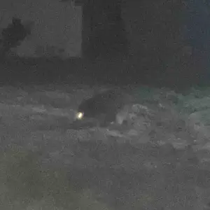 1080P HD Camera Drone for Beginners (Kids/Adults) - Foldable Mini Design, Stable Hover, Trajectory Flight, 90° Lens, 3D Flip, One Key Start - Gift Idea!