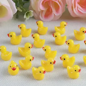 Mini Duck Statue, Adorable Resin Figurines for Miniature Gardens, Aquariums, Home Decor, Party Games, Cute Office Ornaments, and Home Decor Accessories