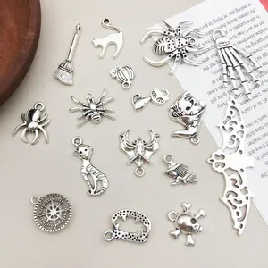 Phone Dust Plugs - Creative Halloween Skull Teeth, Hat Wizard Phone Dust Plug Pendant - Compatible with Lightning, Type-C and Android Dust Plugs - Compact and Practical - Suitable as a Small Gift