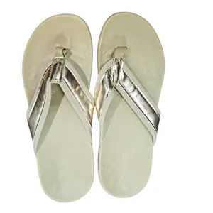 Women's Leather Flat Slippers Metallic Link Chains Slip On Summer Indoor and Outdoor Slide Sandals