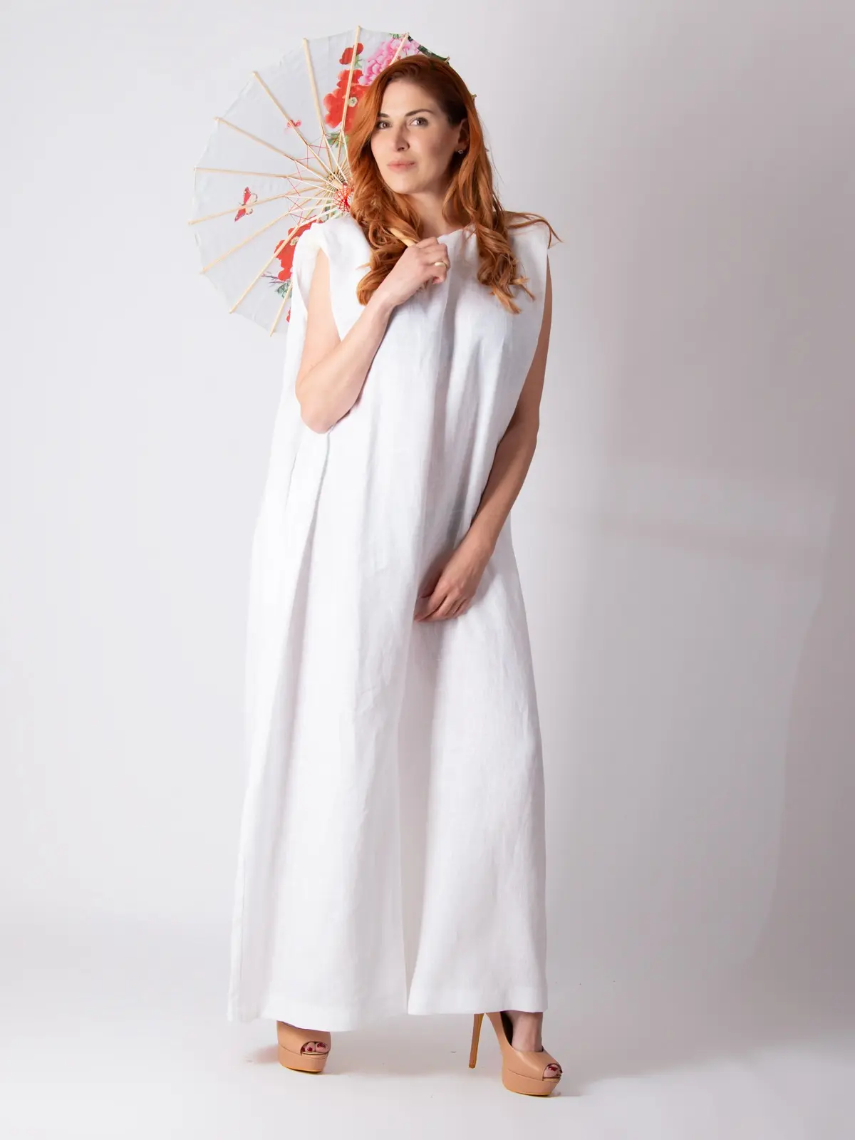 Linen Wide Jumpsuit Viral - a relaxed fit and modern versatility with 100% linen jumpsuit.
