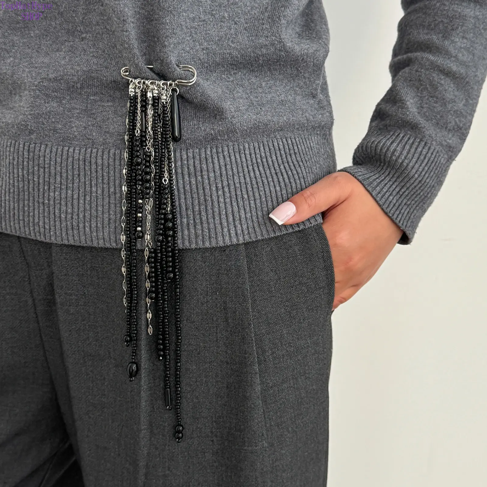 Trendy Minimalist Rice Bead Crystal Brooch INS Stylish Personalized Safety Pin Versatile Daily Accessory Elegant Sparkly Rhinestone Lapel Pin Multi Functional Fashion Jewelry for Women Office Commute Party Casual Outfit Decoration Trendy Minimalist Rice Bead Crystal Brooch INS Stylish Personalized Safety Pin Versatile Daily Accessory Elegant Sparkly Rhinestone Lapel Pin Multi Functional Fashion Jewelry for Women Office Commute Party Casual Outfit Decoration