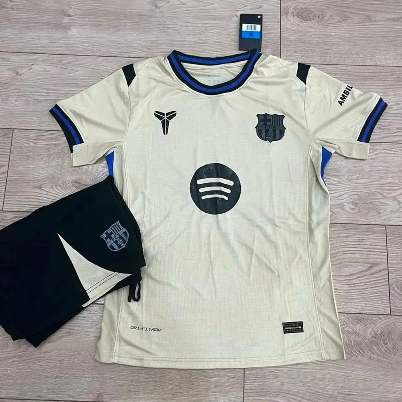 Barcelona 25/26 Cream Away Kit, Soccer Jersey and Shorts Set D