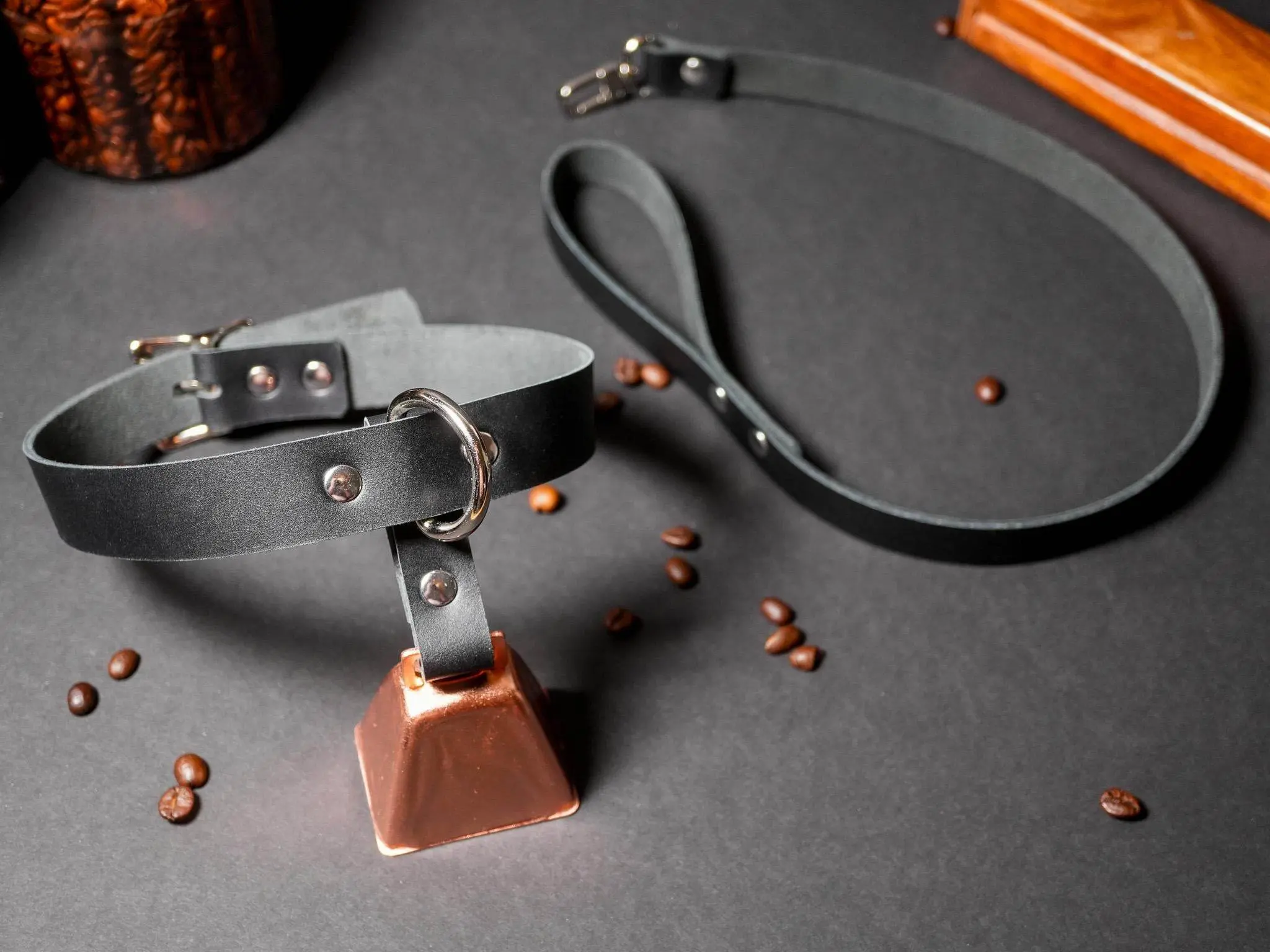 Deluxe Locking Hucow Collar with Copper Cowbell and Leash Combo in Black Leather