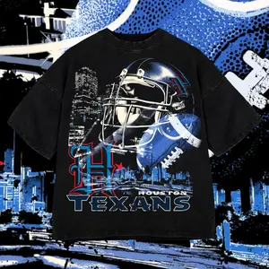 High-Quality Houston Texans Fan Gear, Retro Cityscape Design, Heavyweight Streetwear, Retro 90s, Oversized Washed Black Shirt, Must-have for Game Day, Shirt for Men Menswear Crewneck