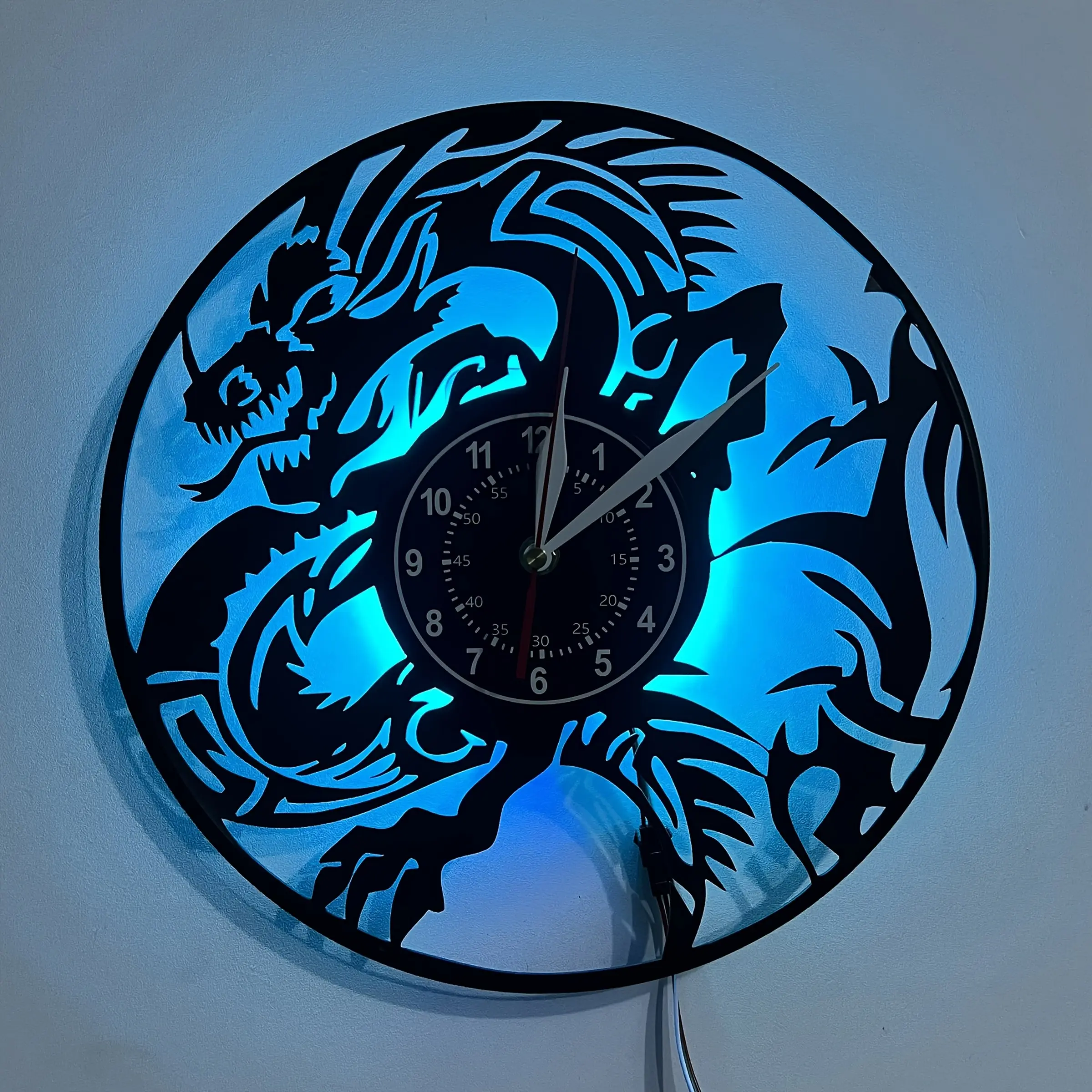 Colorful vinyl Led Wall Clock, with dragon design, suitable for home decoration, hotel decoration, office decoration, festival celebration decoration, birthday gift, holiday gift, graduation gift, tabletop decoration, art collection