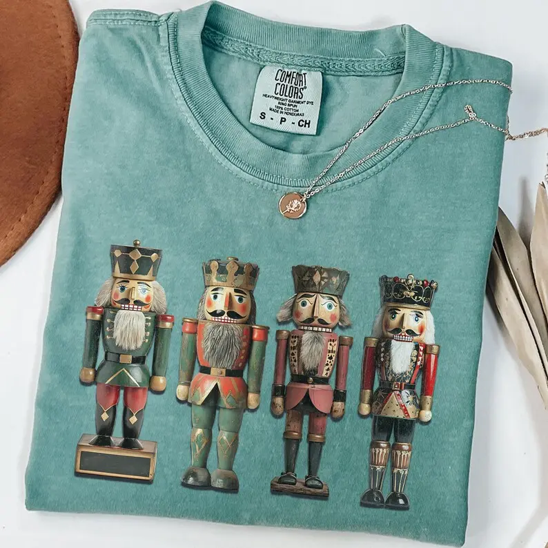 Comfort Colors Vintage Nutcracker Christmas Shirt, Holiday Graphic Tee for Women & Men, Festive Christmas T-Shirt, Retro Nutcracker Design