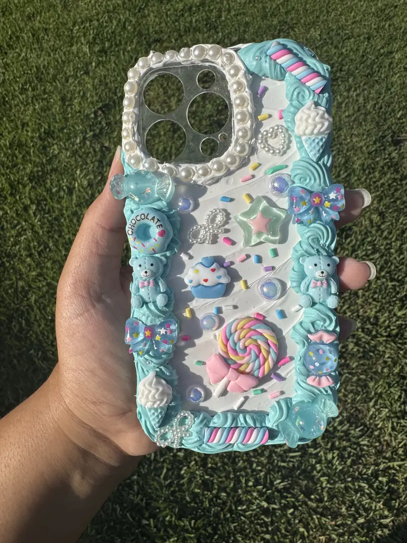 Decoden Cupcake Themed Junk Phonecase for iPhone 16ProMax with No Warranty Features