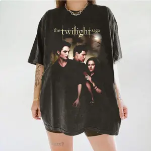 Comfort Colors Shirt, Twilight Saga Retro Graphic T-shirt, Vintage Twilight Saga Shirt, Retro Movie Tee, 2000s Movie Shirt, Fans Homage Shirt, Gift For Book Lover Tops
