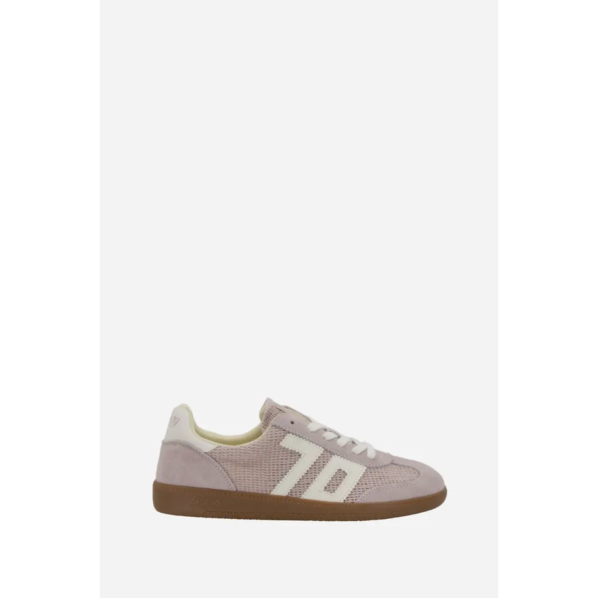 Back 70 Streetwear Ghost C26 in Nude Sneakers