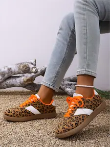 New leopard print energetic German training shoes for women, orange white contrasting Forrest Gump shoes, trendy and cool street versatile flat sports shoes